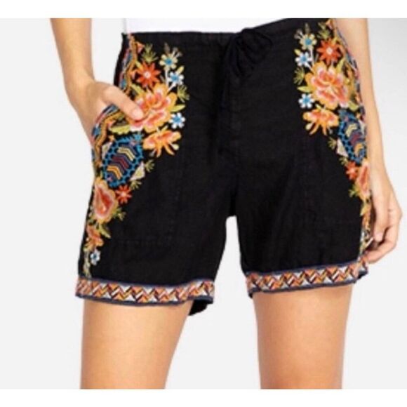 Johnny Was JW Los Angeles Black Floral Embroidered Linen Shorts - Picture 1 of 7